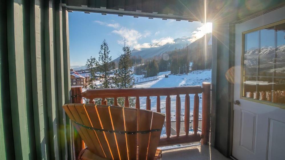 Snow Creek Lodge By Fernie Lodging Co Exterior photo
